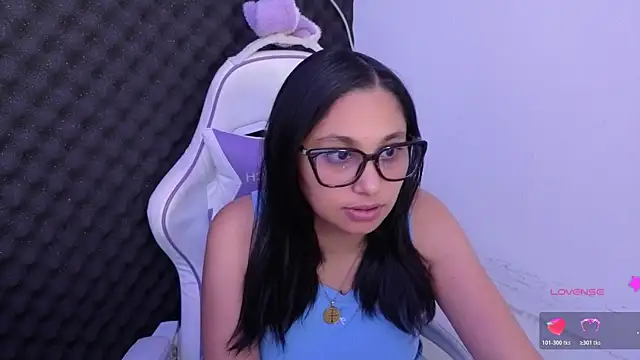 Cuteprincess21 online show from 07/16/26, 01:55