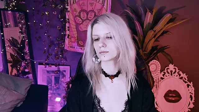 Noah ElmerX online show from 03/25/26, 01:28