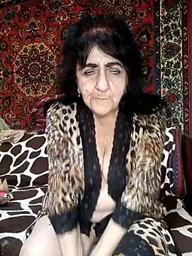 Snapshot of Lovely_Lori chatting on 02/04/25, 03:04 Lovely Lori online show from 02/04/25, 03:04