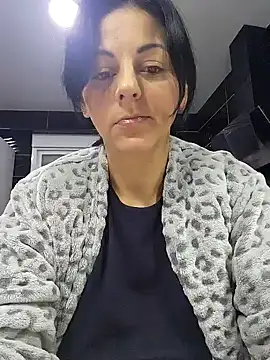 Snapshot of bruneta_sexy23 chatting on 12/17/24, 04:12 bruneta sexy23 online show from 12/17/24, 04:12