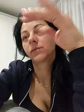 Snapshot of bruneta_sexy23 chatting on 02/27/25, 04:31 bruneta sexy23 online show from 02/27/25, 04:31