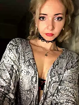 Kristina03 online show from 01/10/26, 09:41