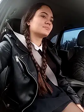 Ak0712  online show from 10/26/25, 08:42