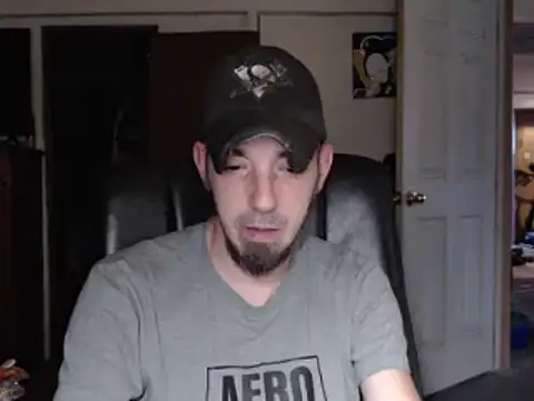 pensguy30 online show from 12/15/24, 08:25