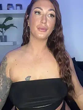 Snapshot of MissyLeeX chatting on 02/16/25, 05:15 MissyLeeX online show from 02/16/25, 05:15