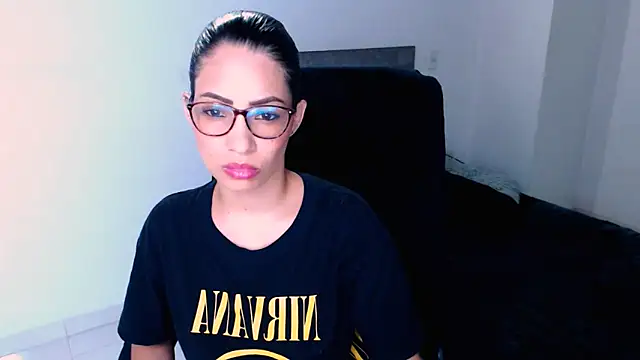 diana  34 online show from 05/15/26, 12:17