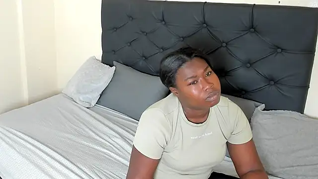 Cristale69 online show from 02/05/26, 06:45