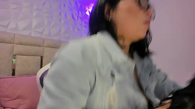 PauletteJ online show from 02/13/26, 12:01