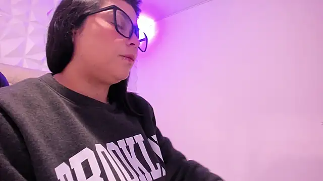 PauletteJ online show from 02/23/26, 11:51