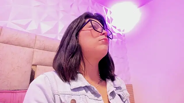 PauletteJ online show from 02/26/26, 12:37