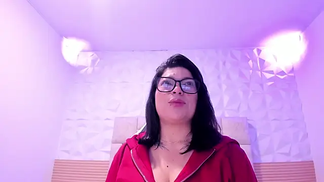 Snapshot of PauletteJ chatting on 04/30/26, 11:49 PauletteJ online show from 04/30/26, 11:49