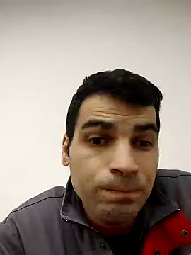 Snapshot of J0nyhson chatting on 01/31/25, 07:40 J0nyhson online show from 01/31/25, 07:40