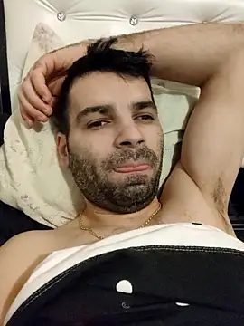 Snapshot of J0nyhson chatting on 03/12/25, 06:18 J0nyhson online show from 03/12/25, 06:18