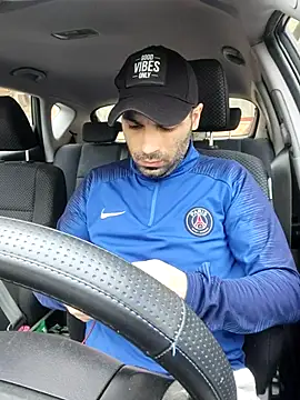 Snapshot of J0nyhson chatting on 03/12/25, 12:36 J0nyhson online show from 03/12/25, 12:36