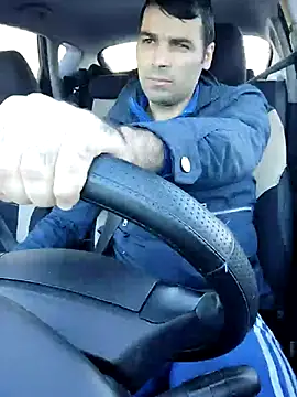 Snapshot of J0nyhson chatting on 10/29/25, 01:35 J0nyhson online show from 10/29/25, 01:35