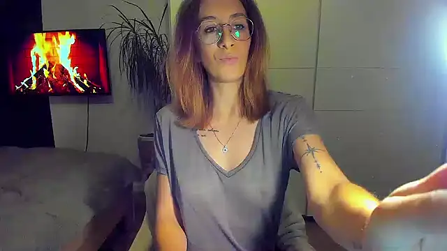 DesireMore90 online show from 01/10/25, 03:16