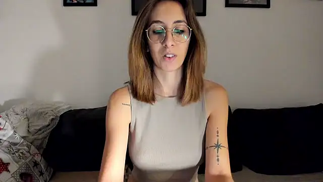 DesireMore90 online show from 01/21/25, 06:55