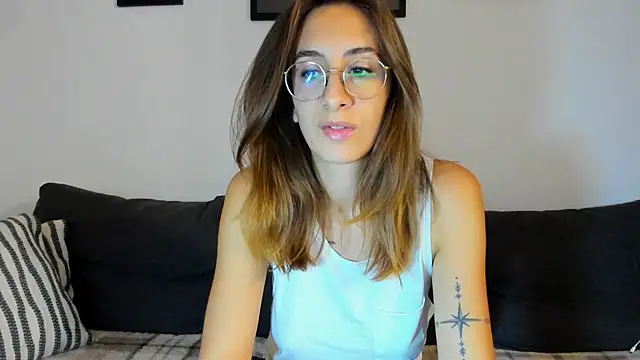 DesireMore90 online show from 11/05/25, 10:32