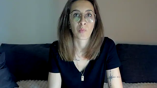 DesireMore90 online show from 03/28/26, 07:24