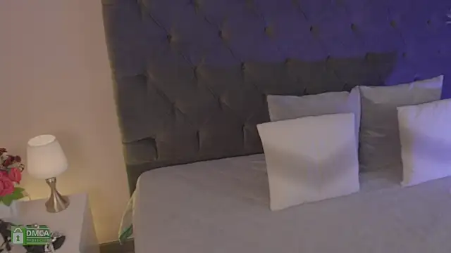 abbyhall  online show from 04/04/26, 11:24