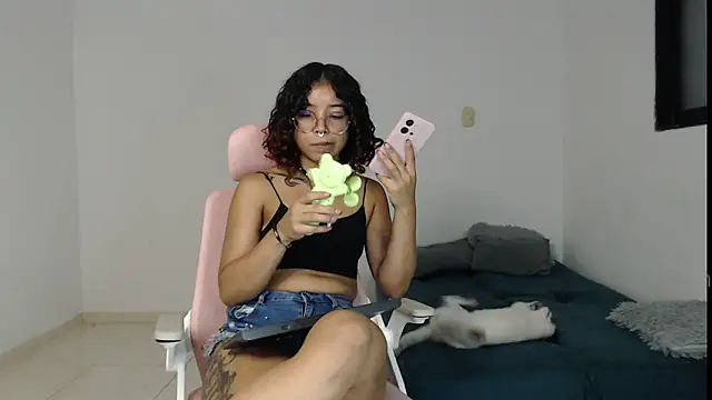 Putaku San online show from 12/30/24, 04:53