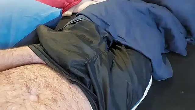 Snapshot of Ettarak chatting on 02/20/26, 09:48 Ettarak online show from 02/20/26, 09:48