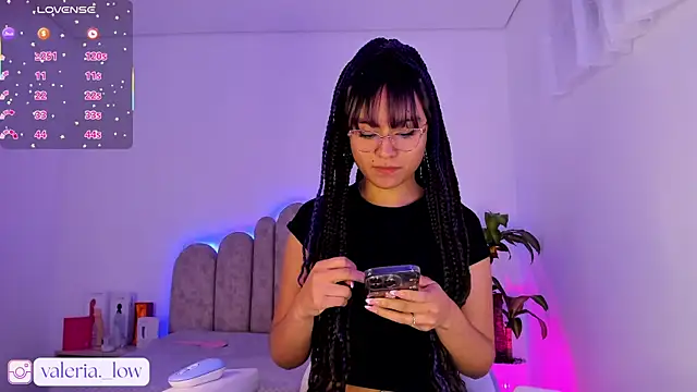 Snapshot of nahia_low chatting on 09/24/25, 04:38 nahia low online show from 09/24/25, 04:38