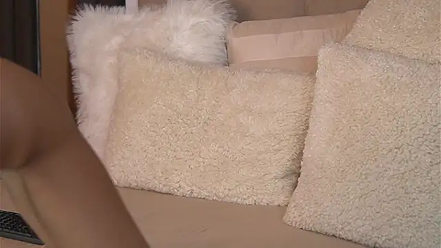 Snapshot of AnaisBellas chatting on 12/09/24, 11:34 AnaisBellas online show from 12/09/24, 11:34