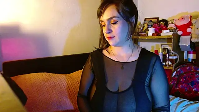 collette beaufoy  online show from 02/21/26, 05:41