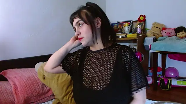 collette beaufoy  online show from 07/18/26, 12:15
