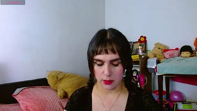 collette beaufoy  online show from 07/20/26, 11:40