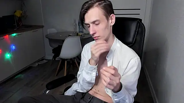 Rick Reed online show from 11/22/25, 01:04