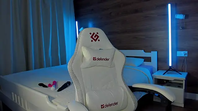 Elizabeth Hottie  online show from 02/22/26, 12:23