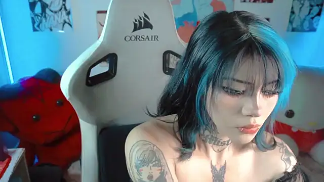 Deadly Doll online show from 11/14/25, 09:35