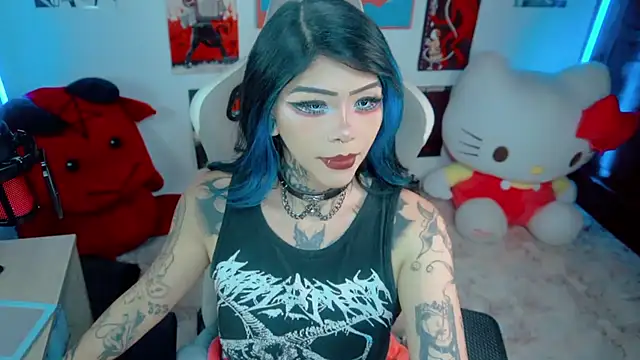 Deadly Doll online show from 04/30/26, 08:48