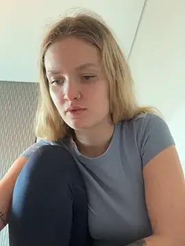 mariemelissah online show from 03/18/25, 01:09