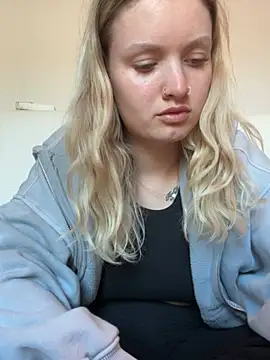 mariemelissah online show from 03/19/25, 06:01