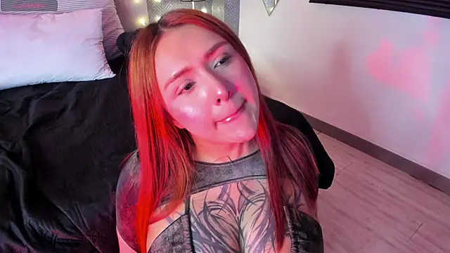 Snapshot of vanesaa_blake chatting on 01/17/25, 07:30 vanesaa blake online show from 01/17/25, 07:30