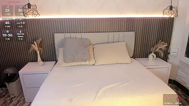 SHANONCLARK online show from 10/07/25, 07:11