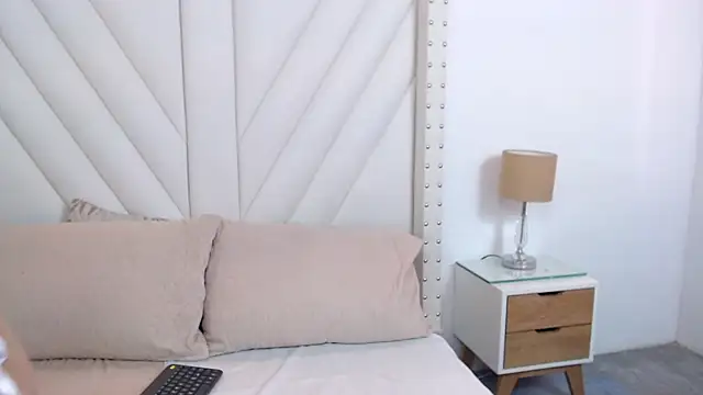 RubyReyes online show from 03/19/25, 01:51