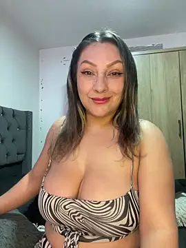 Lady  Pink online show from 06/13/26, 08:51