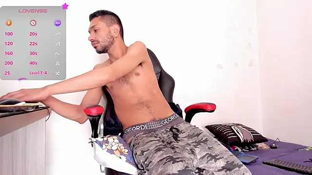 Aron Baylor online show from 12/14/25, 06:01