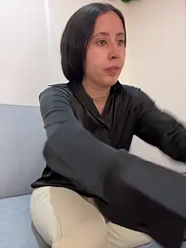 Snapshot of marthina_thompsson chatting on 12/20/24, 01:11 marthina thompsson online show from 12/20/24, 01:11