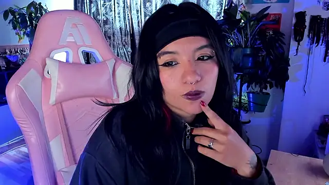 annie walker6 online show from 02/07/26, 09:29