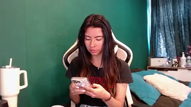 alice middlee online show from 02/26/26, 03:00