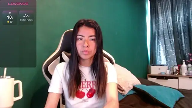 alice middlee online show from 03/03/26, 02:45