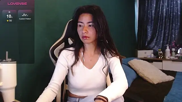 alice middlee online show from 03/18/26, 03:37