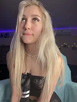 Good  Girl  online show from 04/25/26, 05:10