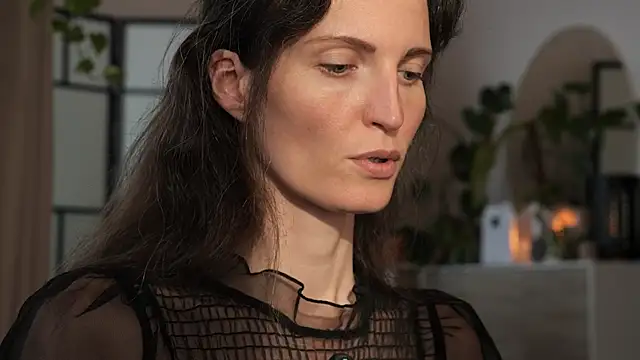 yulladao online show from 10/23/25, 03:44