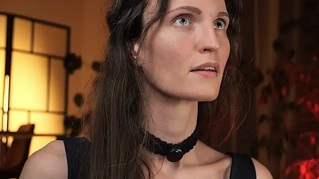 yulladao online show from 11/01/25, 06:32